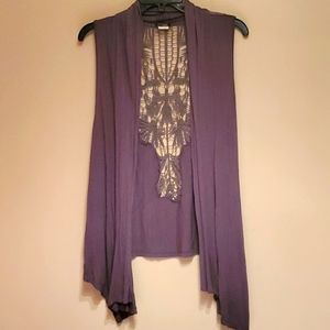 Gray sleeveless duster